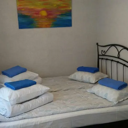 Oakcorner Place Apartment